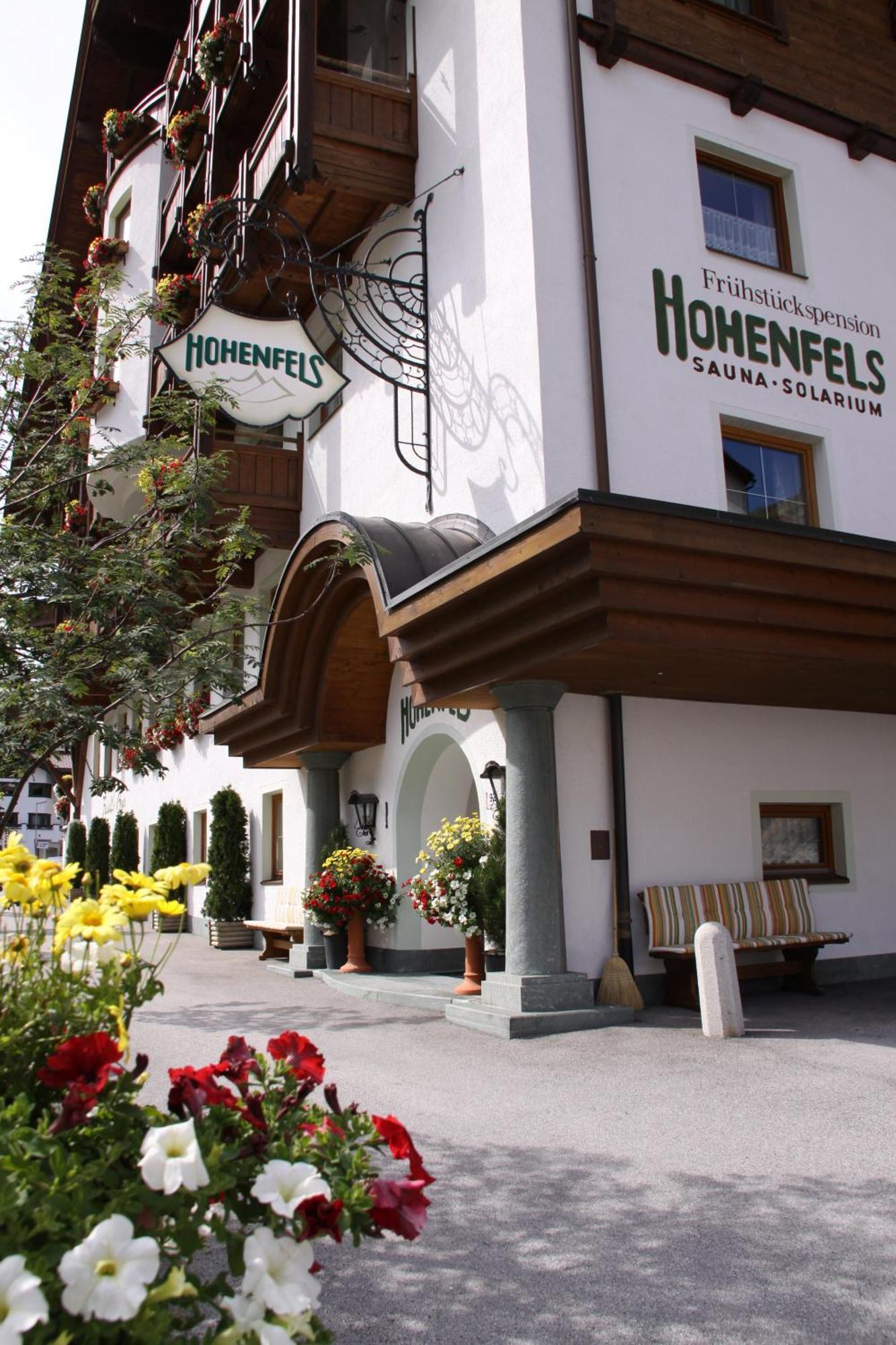 מלון אוברגורגל Haus Hohenfels מראה חיצוני תמונה